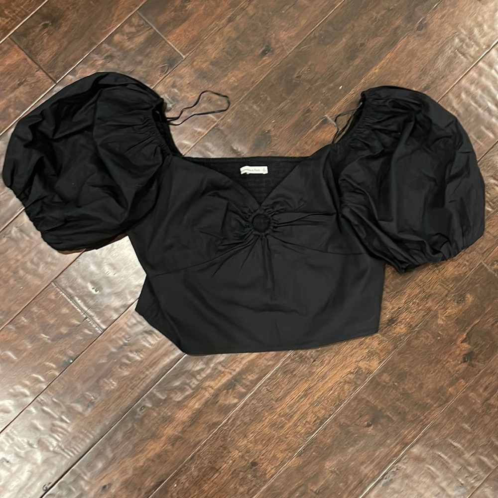 Abercrombie & Fitch top